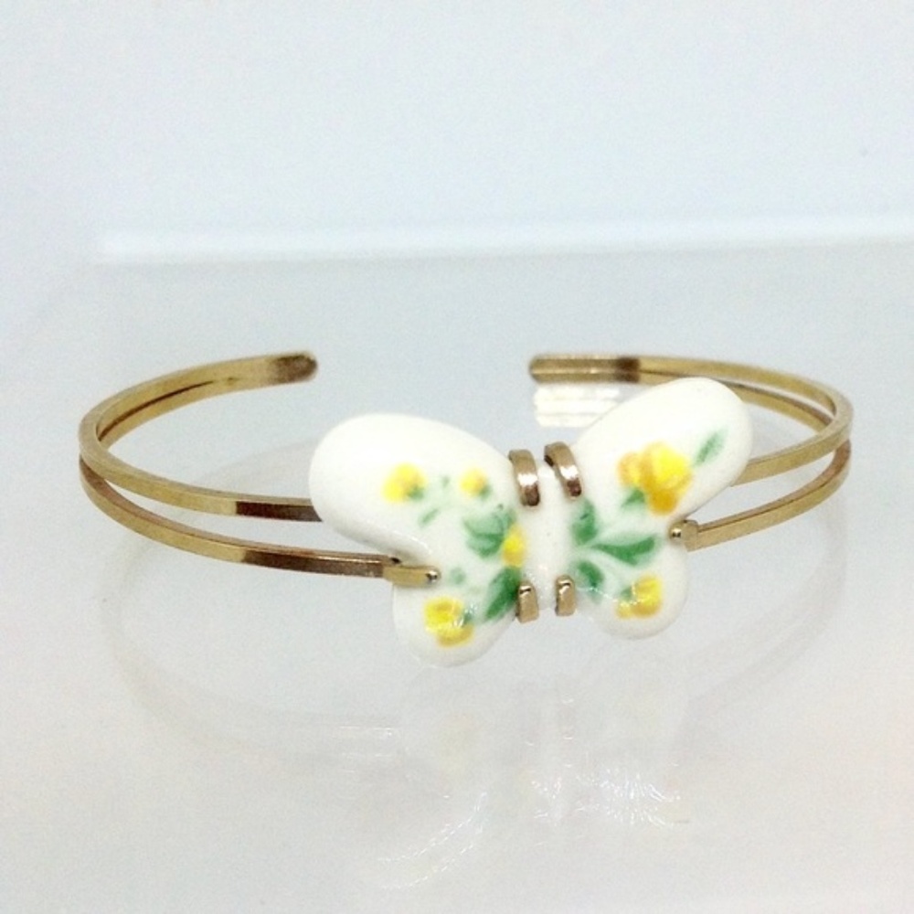 Avon Vintage Bracelet